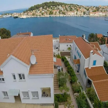 With Parking Space Losinj, Losinj - 25347 Appartamento *