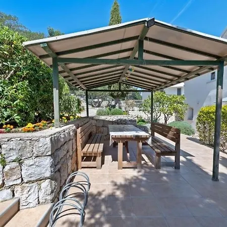 With Parking Space Losinj, Losinj - 25347 Apartment