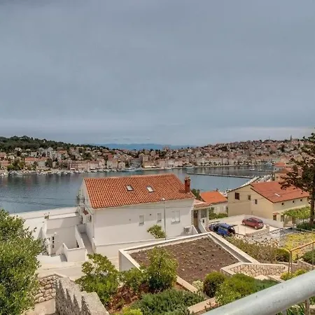 With Parking Space Losinj, Losinj - 25347 Appartamento