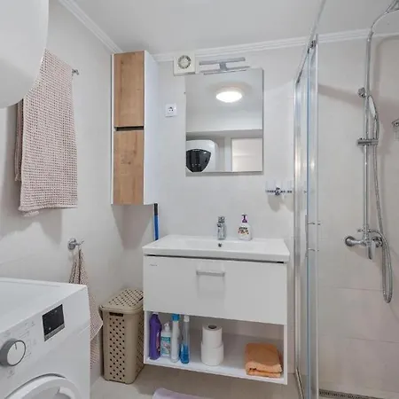 With Parking Space Losinj, Losinj - 25347 Appartamento *