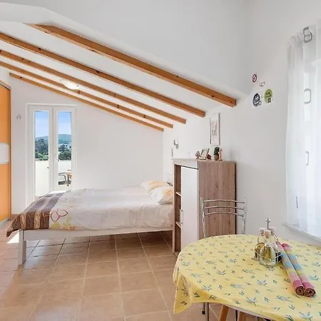 With Parking Space Losinj, Losinj - 25347 Appartamento
