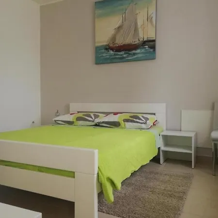 Appartement With Parking Space Losinj, Losinj - 25347 Mali Lošinj